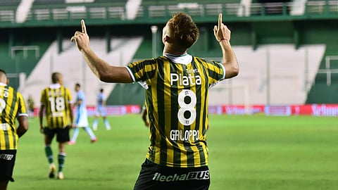 Club Atlético Banfield in action