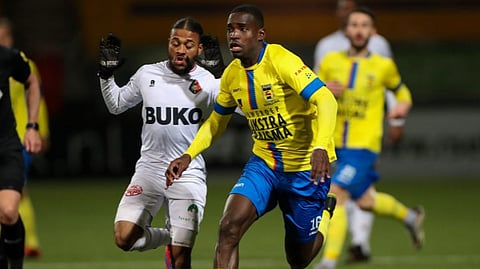 Cambuur Leeuwarden in the blue and yellow.