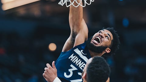 Karl-Anthony Towns doing Karl-Anthony Towns things.