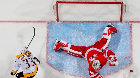 Viktor Arvidsson puts one in the back of the net for Nashville.
