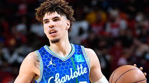 It's a LaMelo vs Lonzo showdown tonight in Chicago.