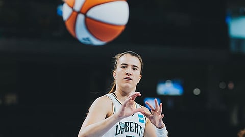 Sabrina Ionescu and the Liberty can boot the defending champion Chicago Sky tonight at home.