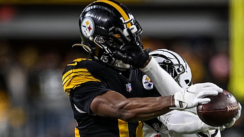 The Steelers look to catch the Colts on Monday night.