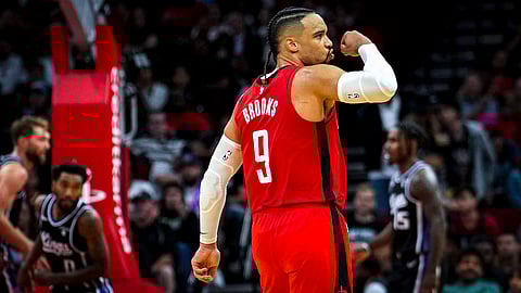 Look for Dillon Brooks and the beat up Rockets to blow out the Wizards at home tonight.