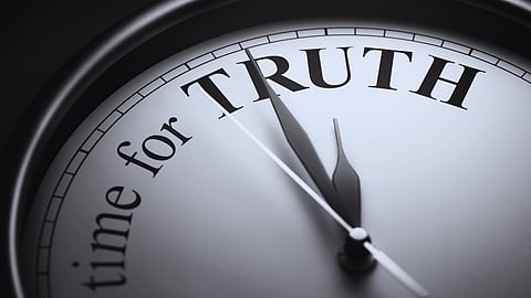 Simon Carr: Memory, complicity, and the complexity of history