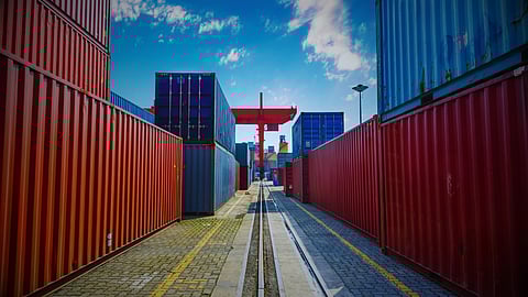 The Economist: Illicit trade increasingly organised, brazen - where cars, phones end after theft