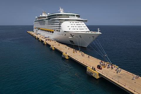 Red light warning: Top US stock insider sellers in the first quarter include Palantir, Netflix