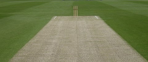 Oldest former Test cricketer Gordon dies