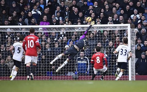 Ultimate EPL wrap – ManU “still in title race”; Chelsea, Man City managers fume