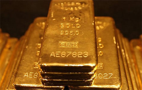 Gold bull Paulson cuts exposure – demand hits 6-year low