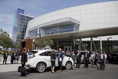 Google Executive Chairman Eric Schmidt shows Brazil President Dilma Rousseff a self-driving car at Google Headquarters in Mountain View, California, July 1, 2015. REUTERS/Beck Diefenbach