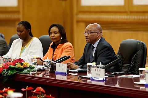 South African President Jacob Zuma (R) meets with Chinese President Xi Jinping (not pictured) at the Great Hall Of the People in Beijing, China September 4, 2015. Zuma has arrived in China to participate in the commemorative activities of the 70th anniversary of the end of World War Two.  REUTERS/Lintao Zhang/Pool