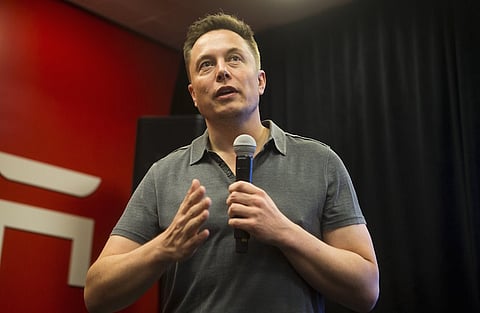 Tesla CEO Elon Musk speaks about new Autopilot features during a Tesla event in Palo Alto, California October 14, 2015. REUTERS/Beck Diefenbach