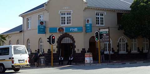 Unemployment queue grows – FirstRand set to cut 600 retail jobs