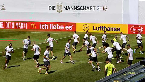 Football Soccer - UEFA European Championship 2016 - German training session Ascona, Switzerland. REUTERS/Arnd Wiegmann