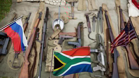 The mysterious Lady R: More questions re SA’s arms-to-Russia claims with Prof Esterhuyse