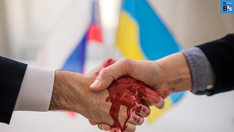 Boardroom Talk – Our new LIVE BLOG; catch my talk at Hermanus Fynarts; and behind Russian frontline