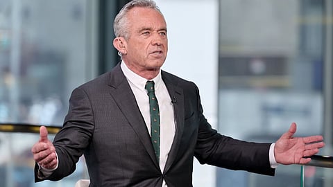 Tyler Cowen warns: Don’t trust Joe Rogan’s public debates! Seek truth through evidence, not spectacle