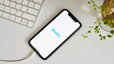 Zoom calls workers back to the office: Embracing hybrid work for innovation and growth