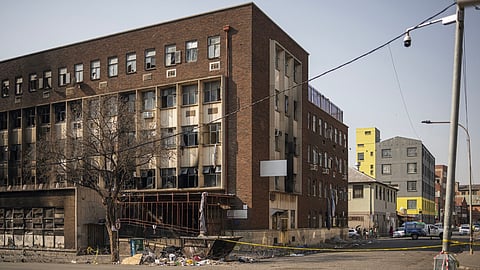 Premium from the FT – How world sees SA: A fire in Joburg symbolises entire system up in flames