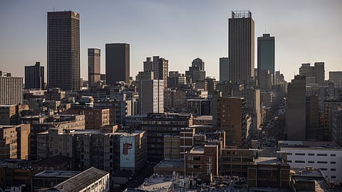 SA’s shocking skills shortage crisis and Visa red tape strangle economic growth, jobs, and investor confidence