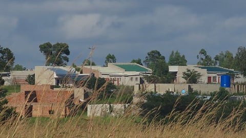 Cathy Buckle – 24 years later: A tale of devastation on Zimbabwe’s farms