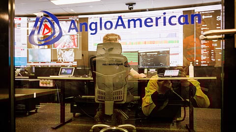 FT: How Anglo American turned into prey