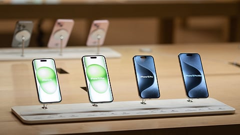 Apple’s iPhone shipments plunge 10% in Q1 despite smartphone market rebound
