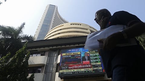 Market shift sparks reevaluation of India-China investment strategy