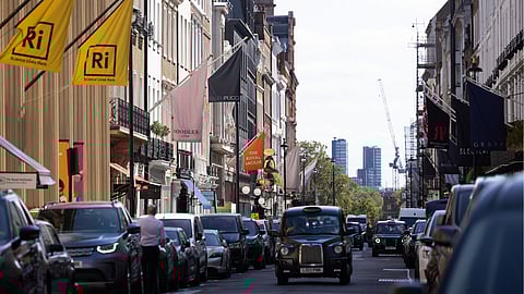 Luxury real estate market faces gloom as London mansions sell at 30% discounts