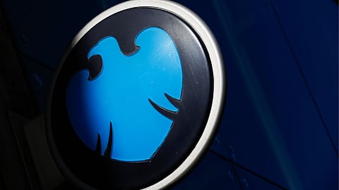 Wall Street firms mull full-time office mandate amid regulatory shifts