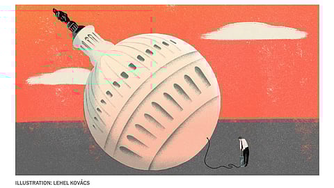 The Economist: Governments are bigger than ever. They are also more useless