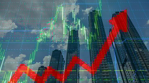 Novare survey shows hedge fund assets hit record on retail demand