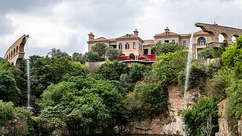 SA luxury estates like Steyn City, Val de Vie are booming