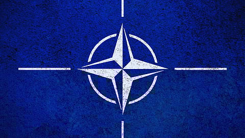 FT: Western investors stupid to shun arms industry, says Nato official