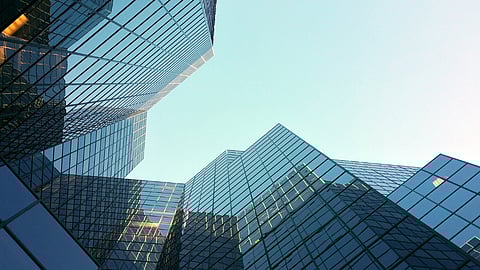 Financial guidelines to build and protect your wealth