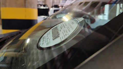 Online licence renewal options dwindle, FNB tops the list