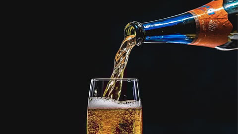 Rethinking the risk of Alcohol: Strong link to cancer exposed – Lisa Jarvis
