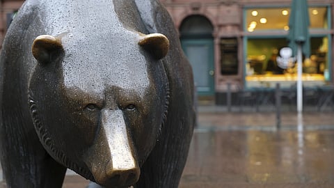 European stocks drop as Trump eyes EU tariffs