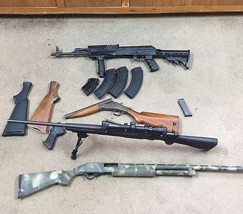 उलुबारि खाथिनि खोला सरनिया हाजोआव गं द’ हाथियारजों लोगोसे माखासे गोथां गुलिबो मोन्नाय जादों