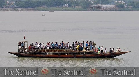 ब्रम्हपुट्र दैमायाव नाव गोदोनानै सा 45 दावबायारिफोरा गोमानानै दं