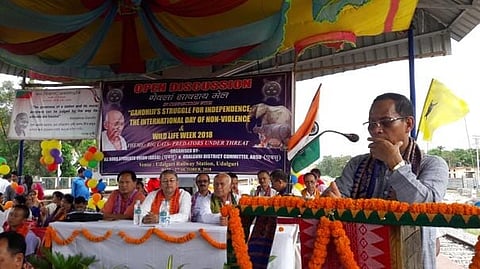 एबसुआ गान्दी जयन्तिखौ अहिंसा सान हिसाबै फालिदों