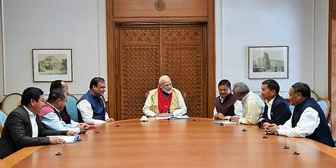 कार्बि आंलं गावखुंथाय काउनसिलनि गाहाय रंगहांग आरो हिमान्ट बिथांमोनहा आलादा राज्यो दाबिखौ लानानै गाहाय मंत्रीखौ लोगो हमहैदों