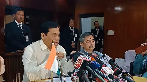 हिन्दु गुबुनारिनि मुङै नंखाय खोथाजों अस'मियाखौ दुथां आखुनि सुबुंआ गिखांहोदों: सर्बानन्द सन'वाल