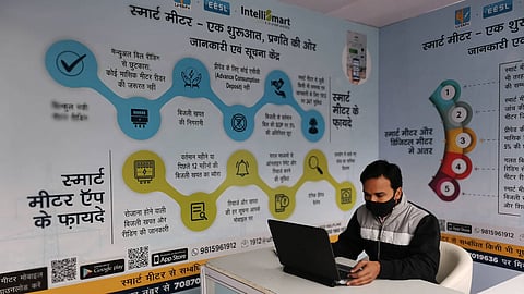 Smart meter app: providing a range of services