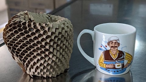 BHive packaging for a ceramic cup