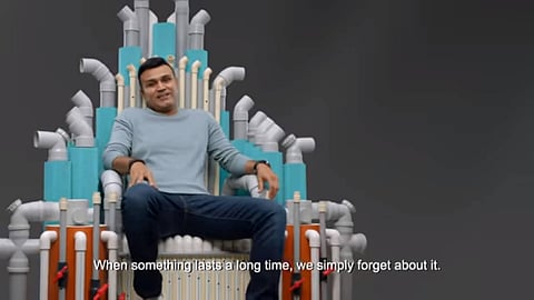 Who remembers the brand, Sehwag asks, while making sure the viewer does