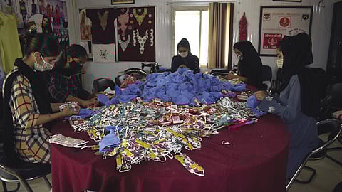 Keeping the enemies away: students of Fashion Design Course making masks to combat Covid-19