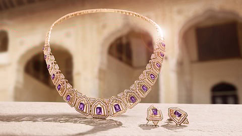 Royal Jharokhas necklace set from Tanishq
