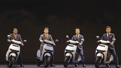Otani (second from left): committed to sustainable mobility
